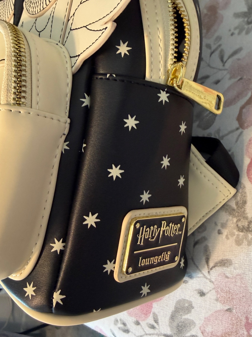 Loungefly Harry Potter Hedwig Owl Envelope Mini Backpack - Picture 8 of 11